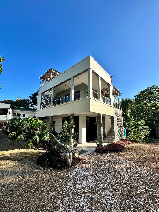 Harbour Bliss Hotel Coron Exterior photo